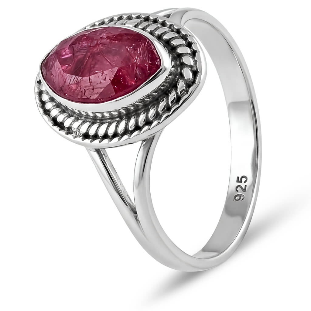 Anel Rubi Indiano em Corte Bruto