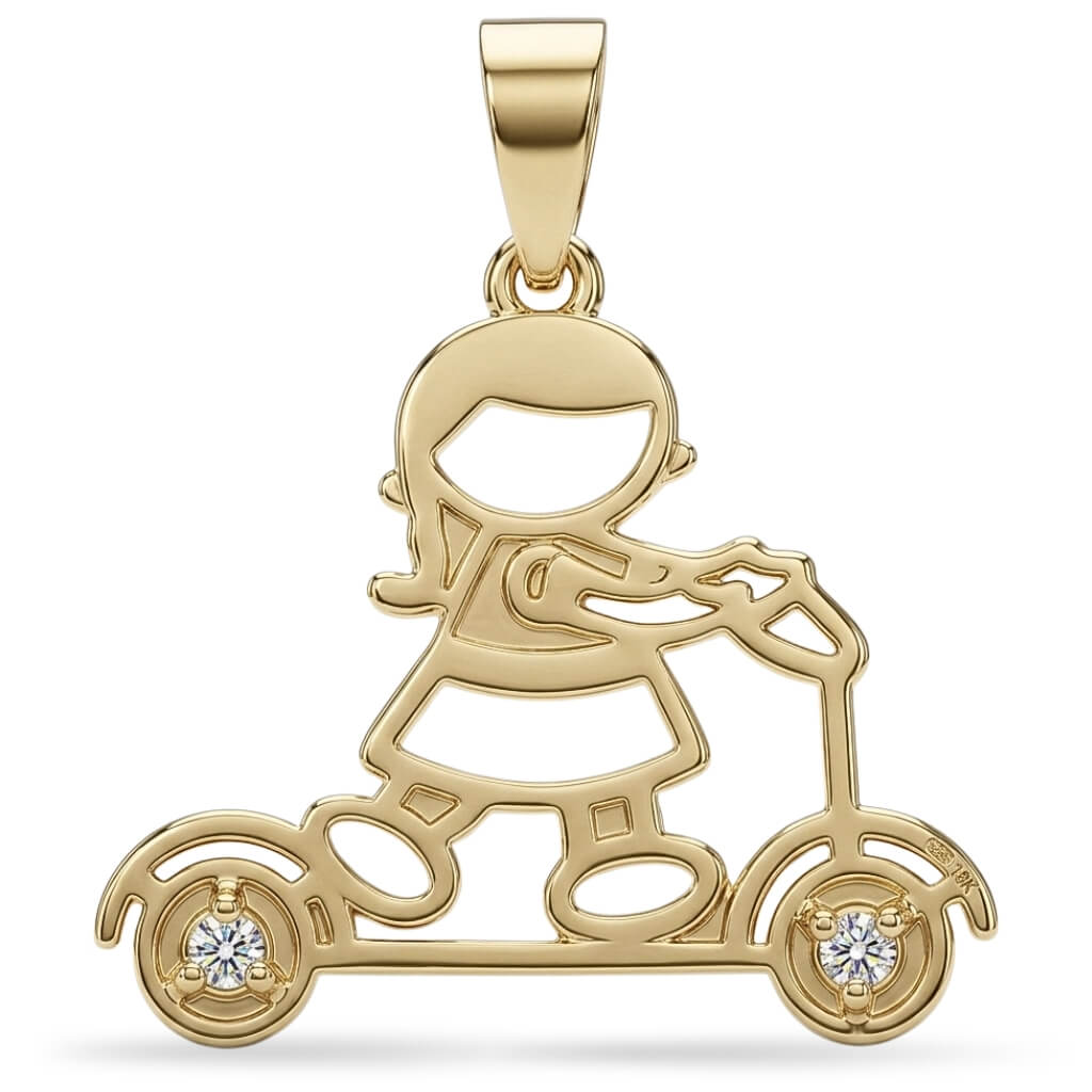 Pingente Semijoia Menina com Patinete-5
